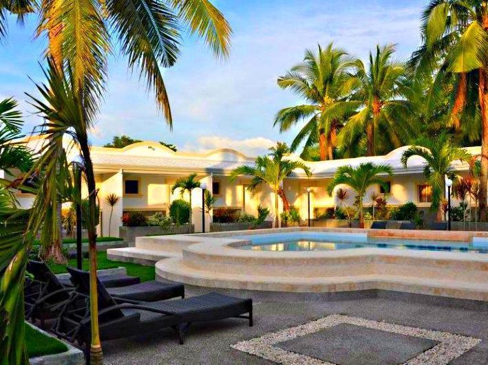 La Villa del Pueblo Inn Panglao Exterior foto